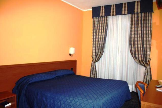 Hotel Tre Denti Cantalupa Eksteriør bilde